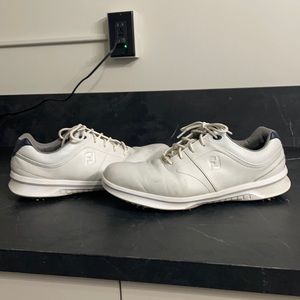 Men's Footjoy Contour golf shoes SZ 10